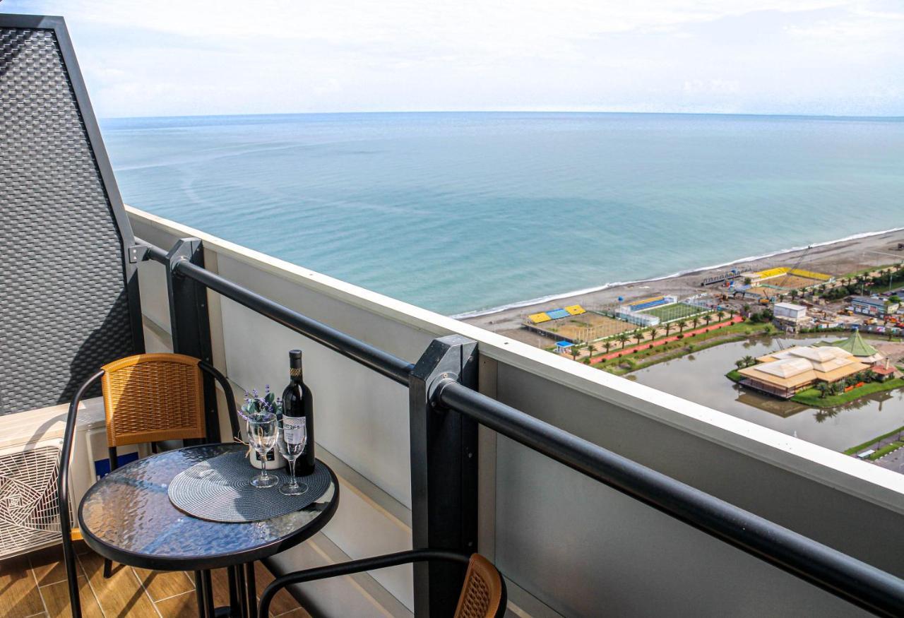Orbi Batumi City Beach View Hotel Kültér fotó