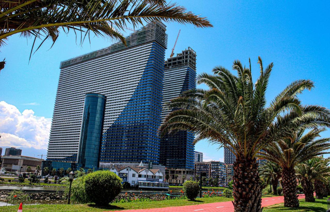 Orbi Batumi City Beach View Hotel Kültér fotó