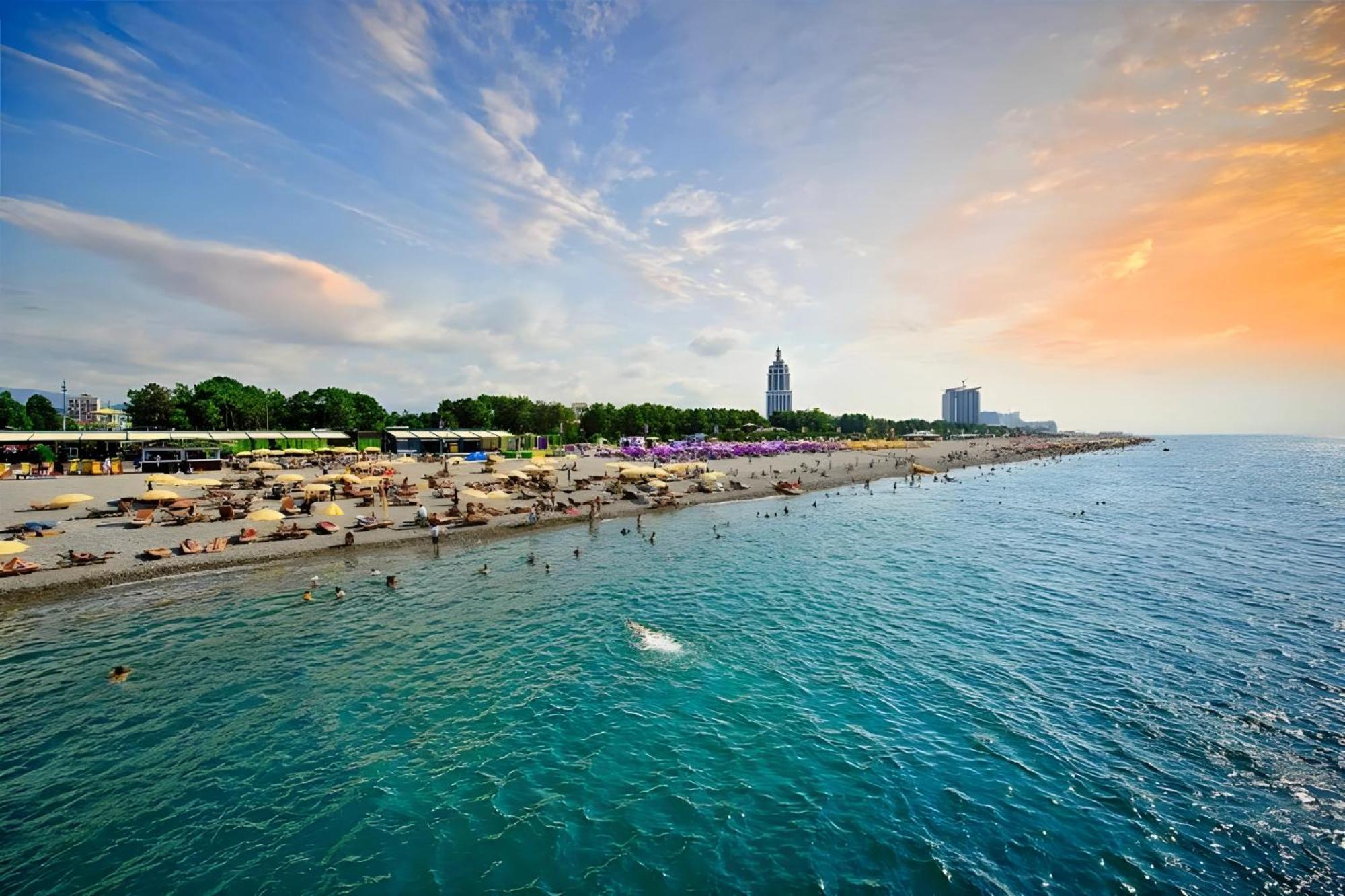 Orbi Batumi City Beach View Hotel Kültér fotó