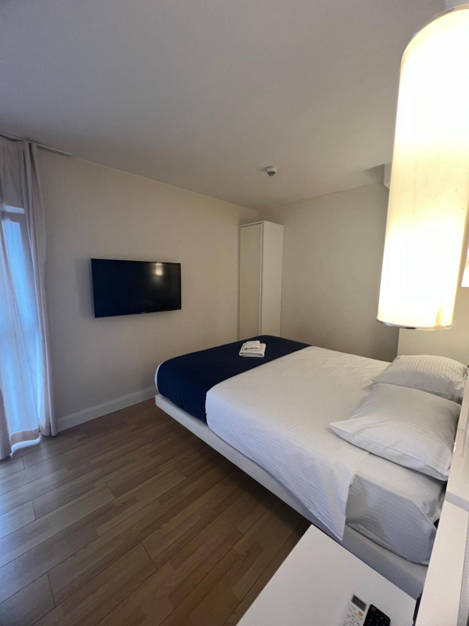 Orbi Batumi City Beach View Hotel Kültér fotó
