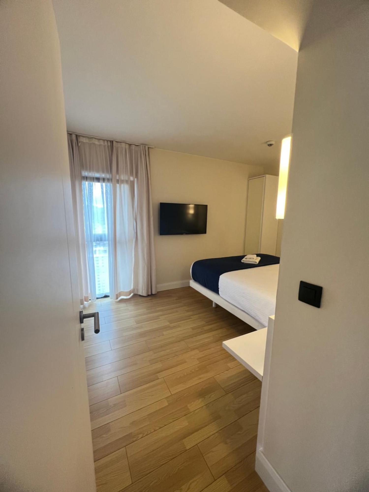 Orbi Batumi City Beach View Hotel Kültér fotó